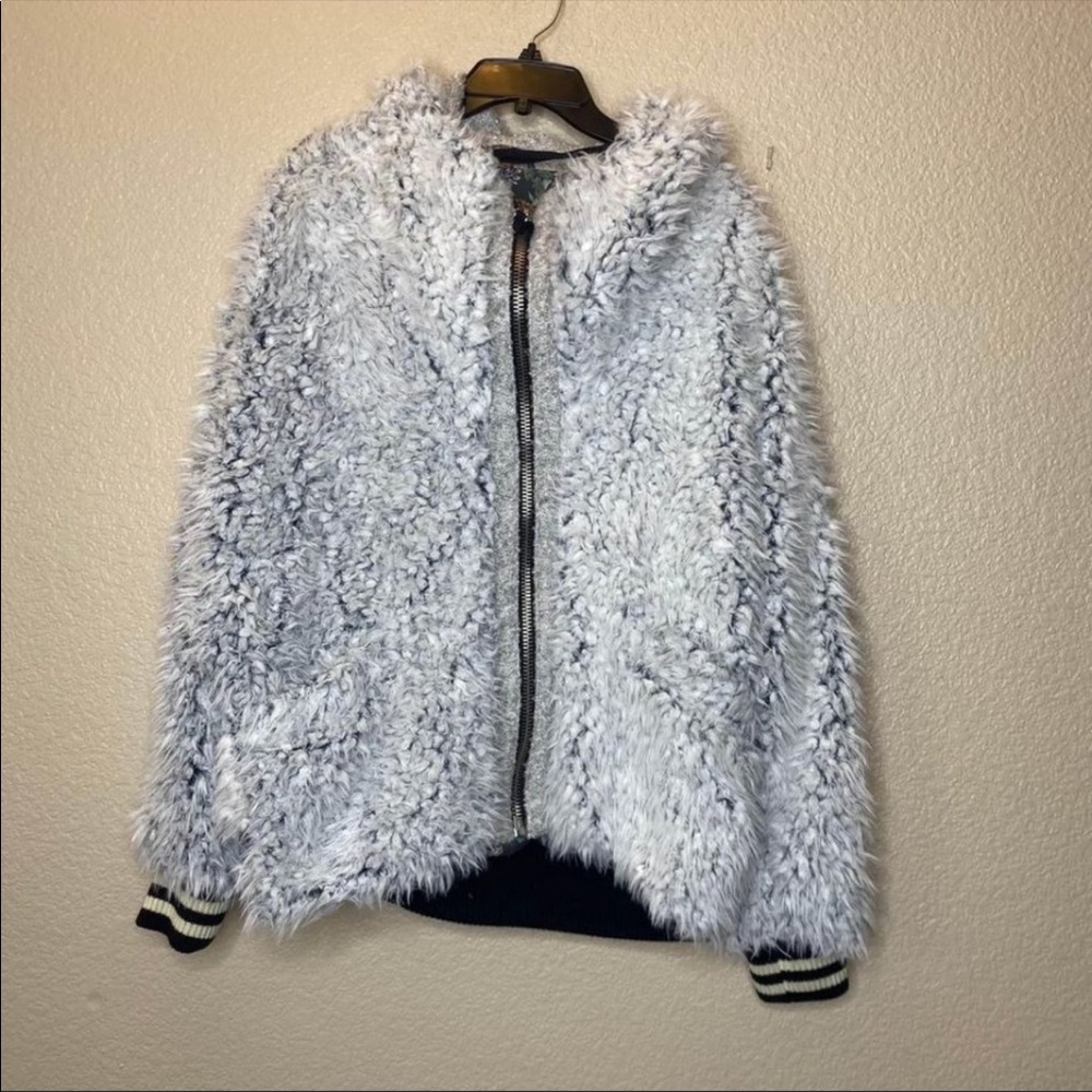 Free People Fluffy Dolman Jacket XS/S